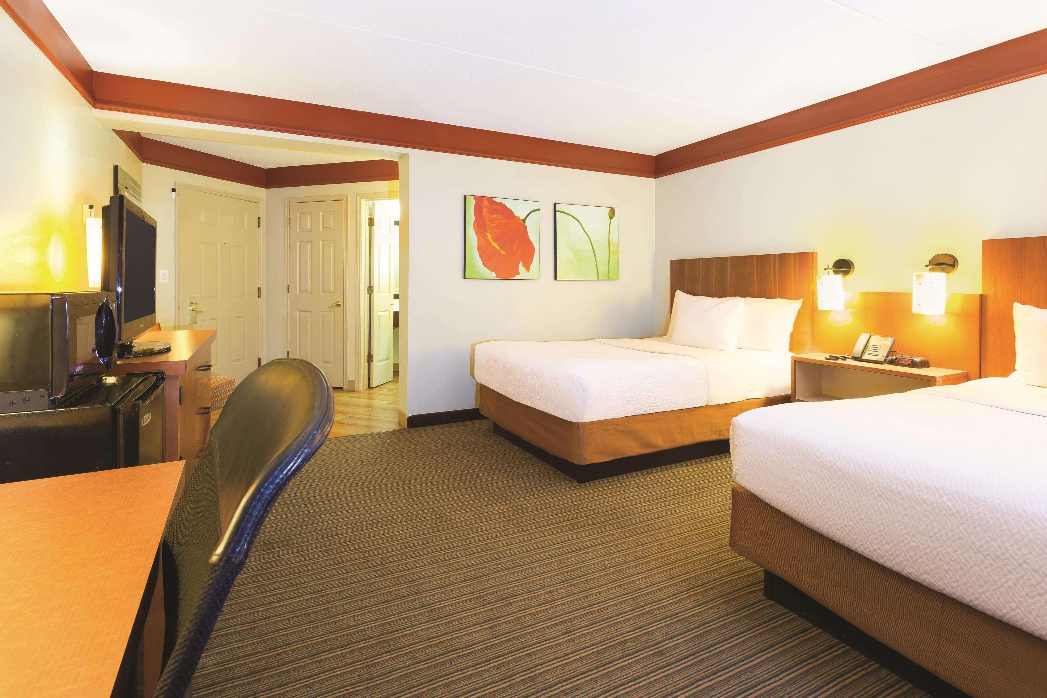 La Quinta By Wyndham Raleigh Crabtree Hotel Eksteriør billede