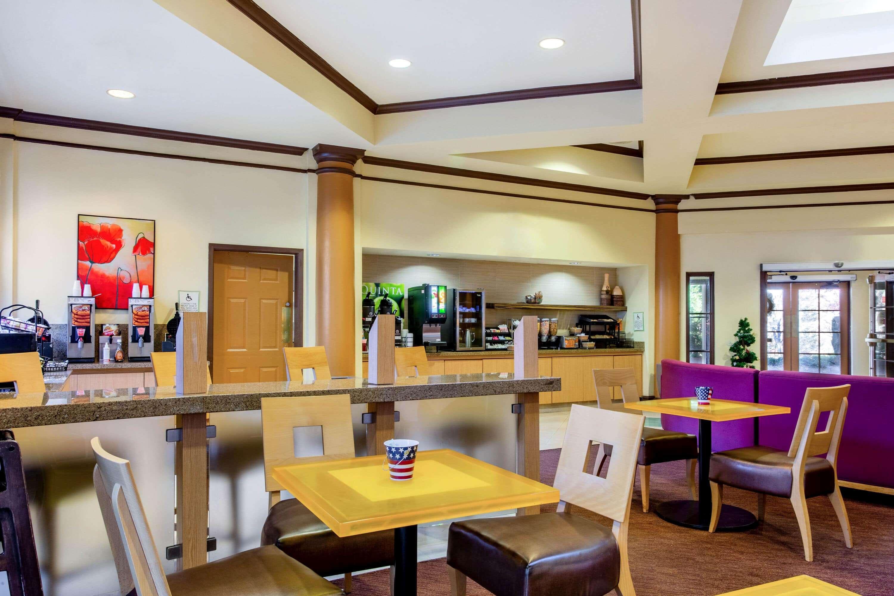 La Quinta By Wyndham Raleigh Crabtree Hotel Eksteriør billede