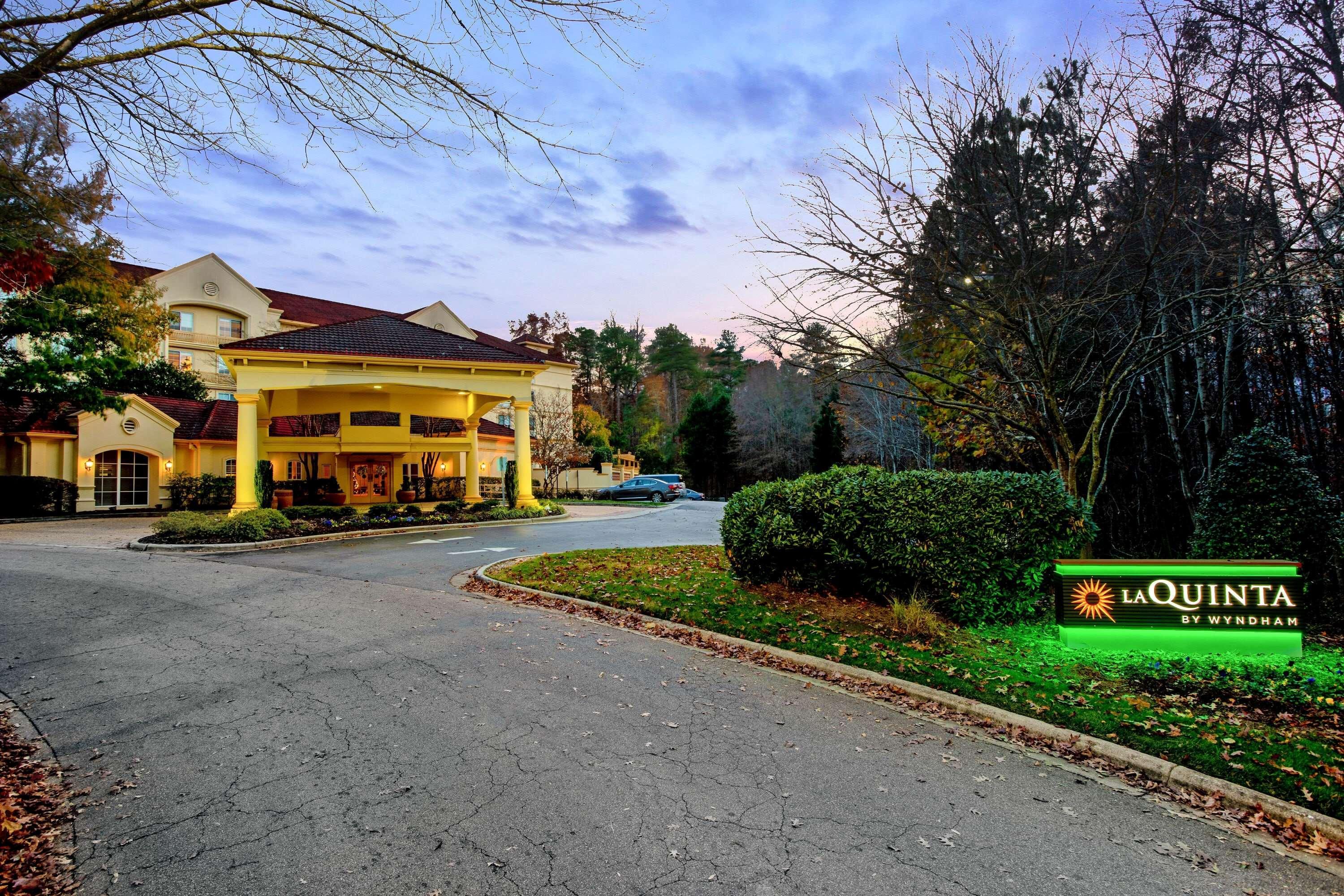 La Quinta By Wyndham Raleigh Crabtree Hotel Eksteriør billede