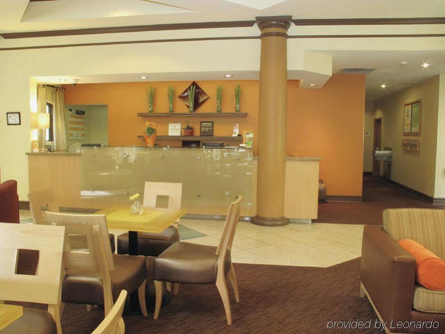 La Quinta By Wyndham Raleigh Crabtree Hotel Eksteriør billede